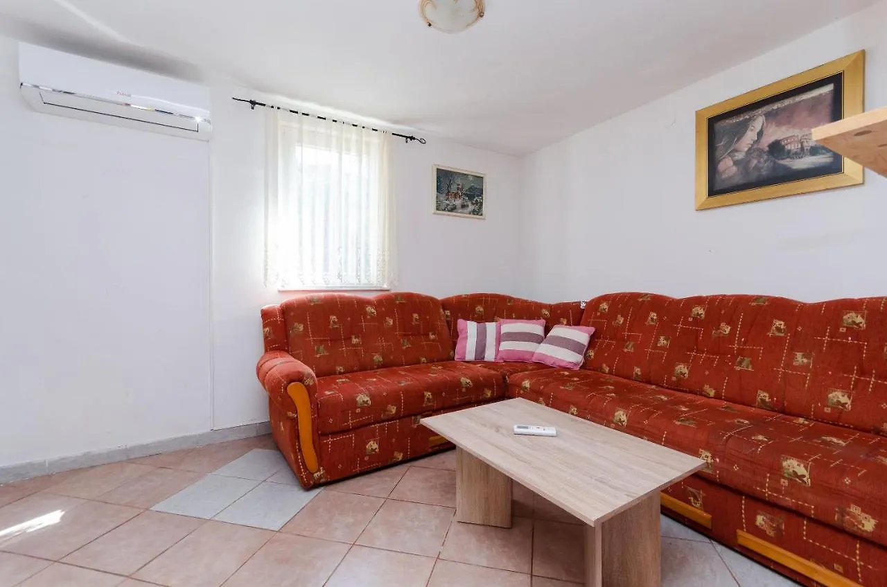 Apartments Opsenica Barbat na Rabu